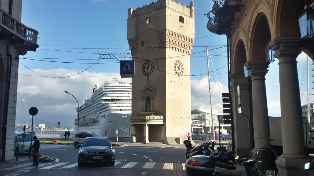 Piazzetta Dei Consoli Apartment Savona Exteriör bild